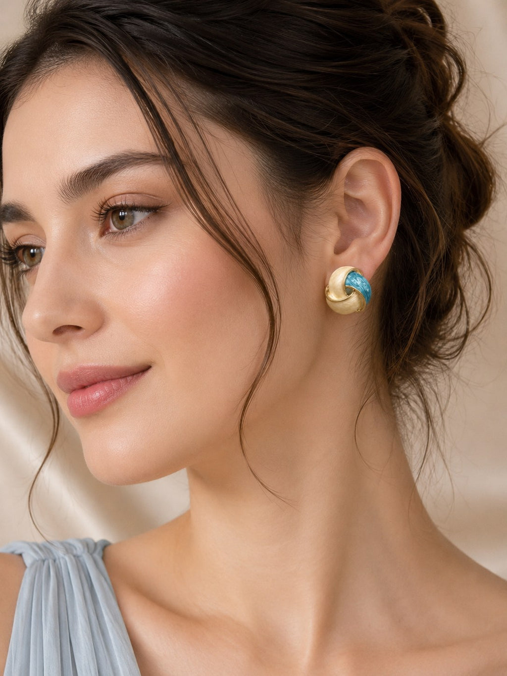 Aqua Twist Enamel Studs