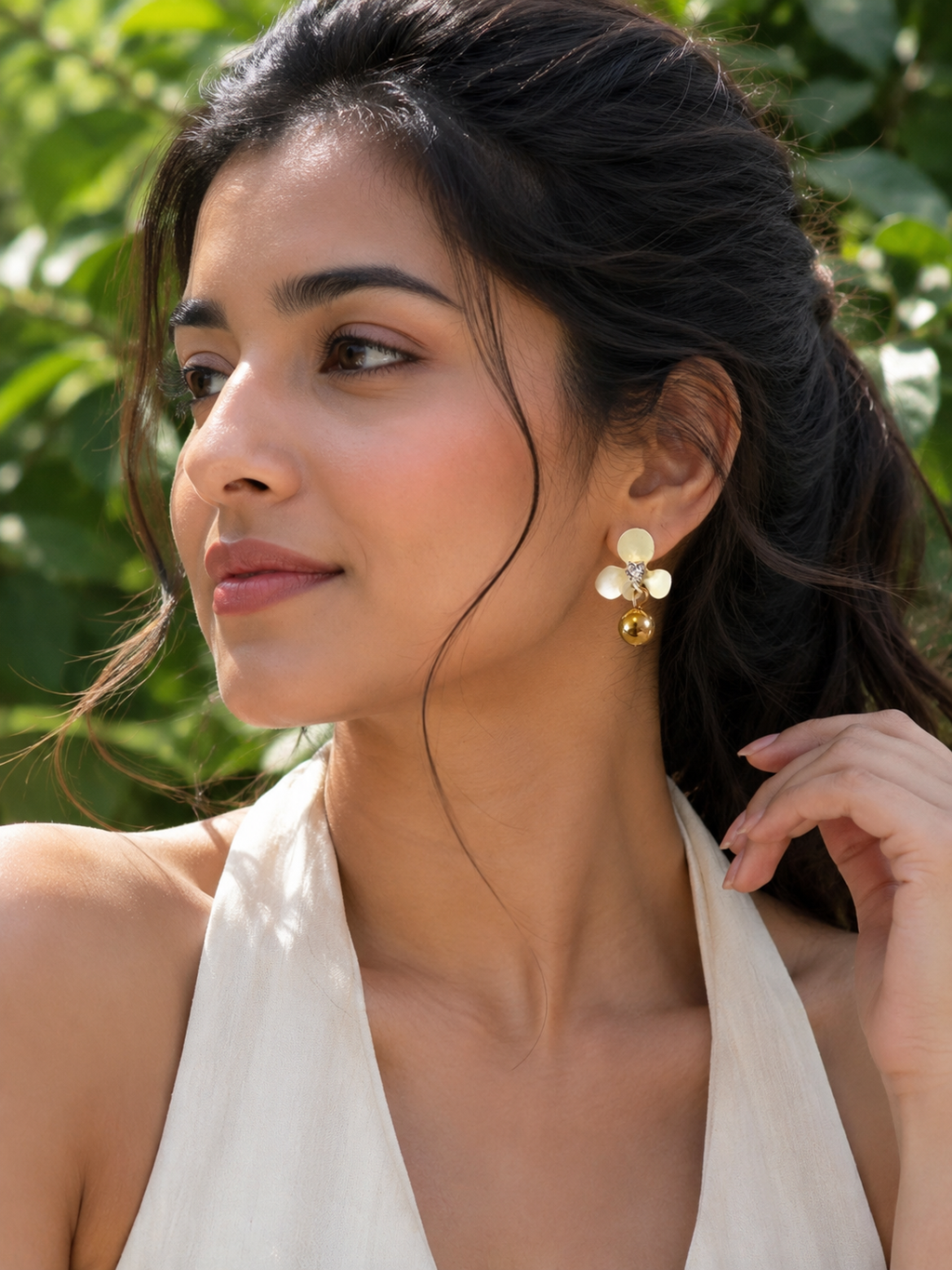 Fleur Chic Ivory Earrings