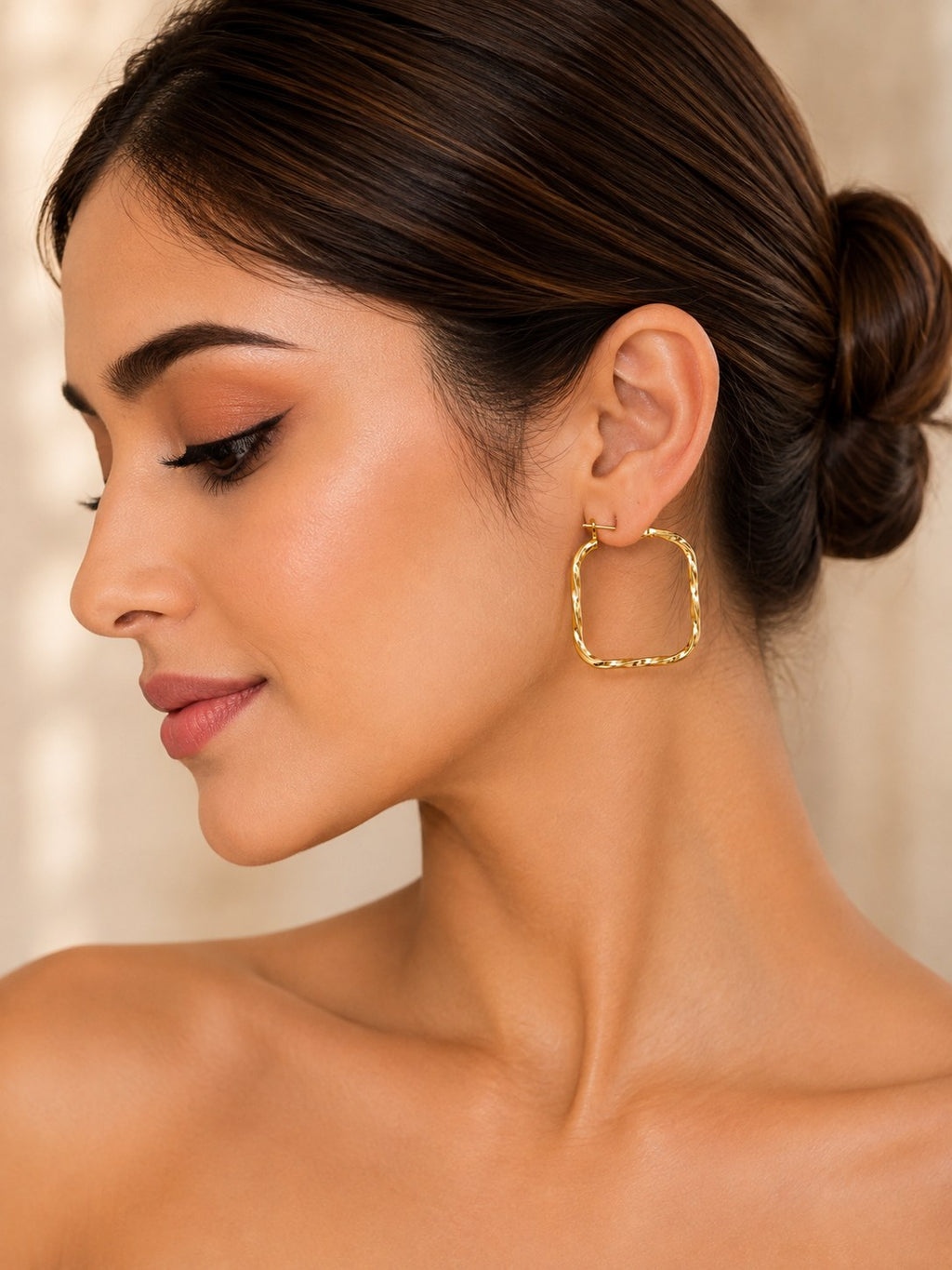 Gold Twist Square Hoops