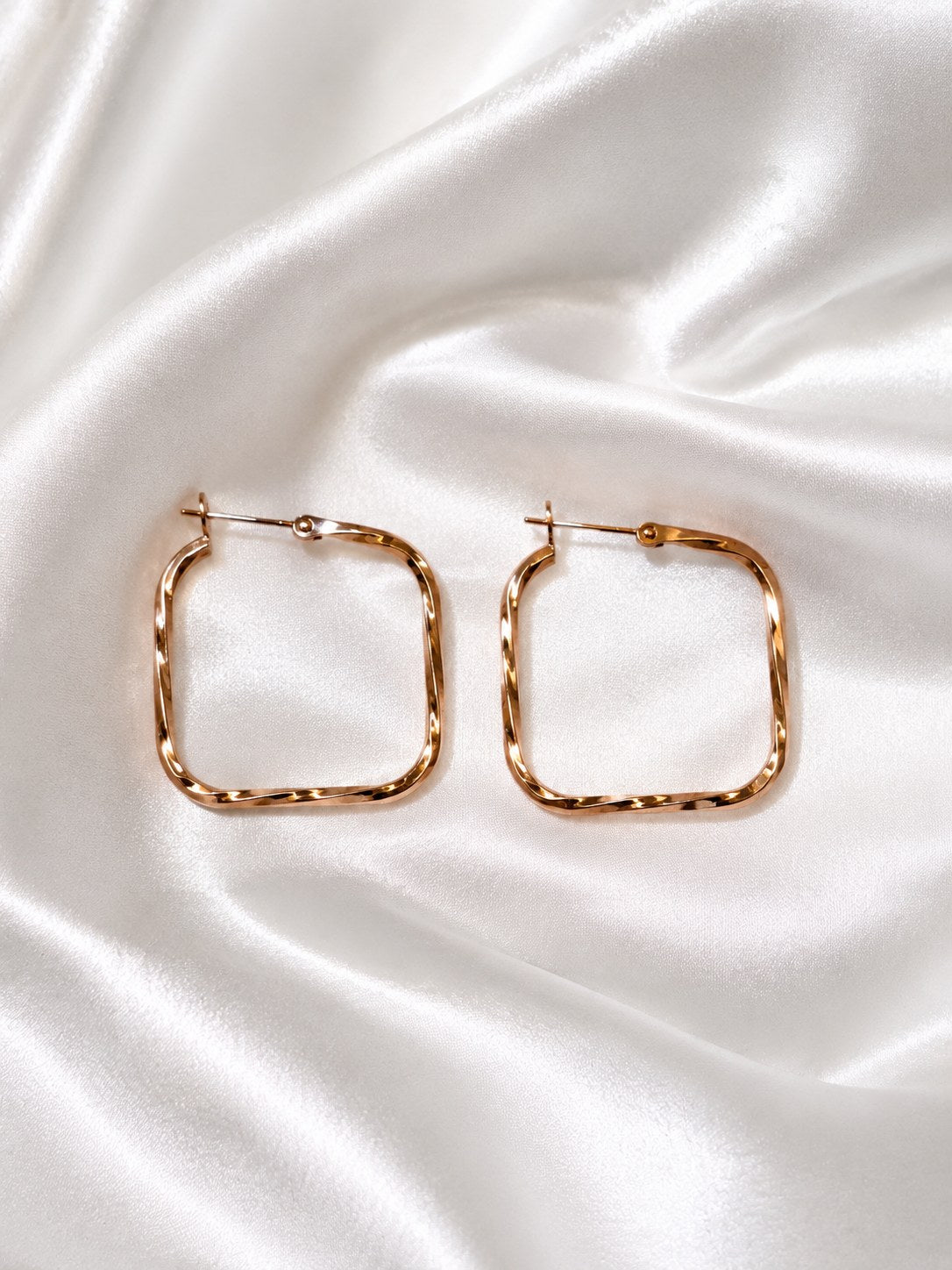 Rose Twist Square Hoops