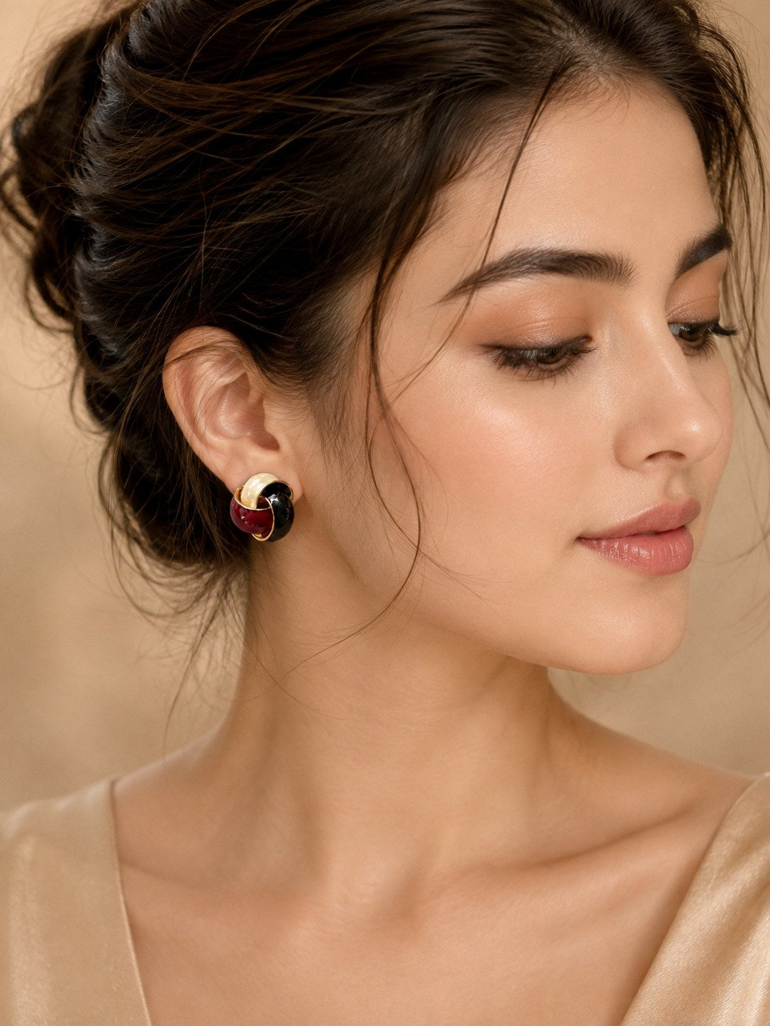 Ruby Noir Twist Enamel Studs